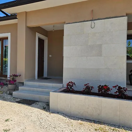 Franka Apartamento Labin (Istria)